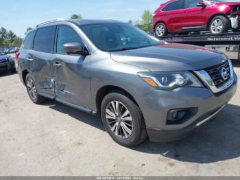  Salvage Nissan Pathfinder
