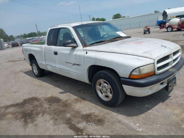  Salvage Dodge Dakota