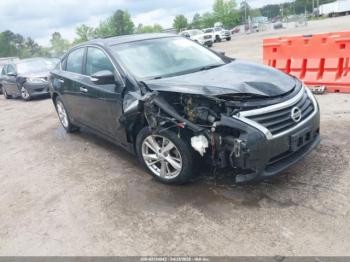  Salvage Nissan Altima