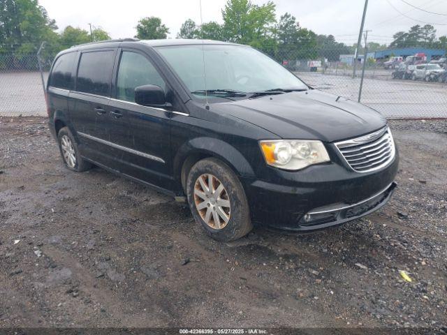  Salvage Chrysler Town & Country