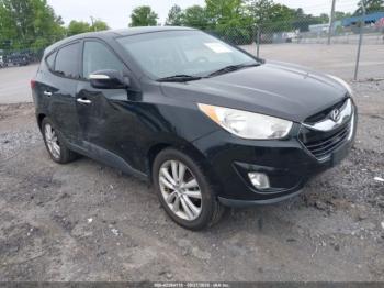 Salvage Hyundai TUCSON