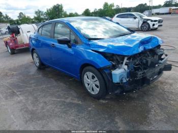  Salvage Nissan Versa