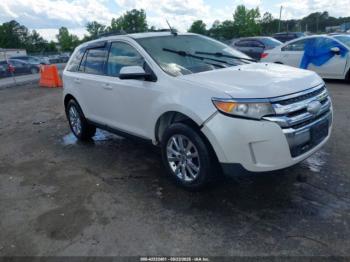  Salvage Ford Edge