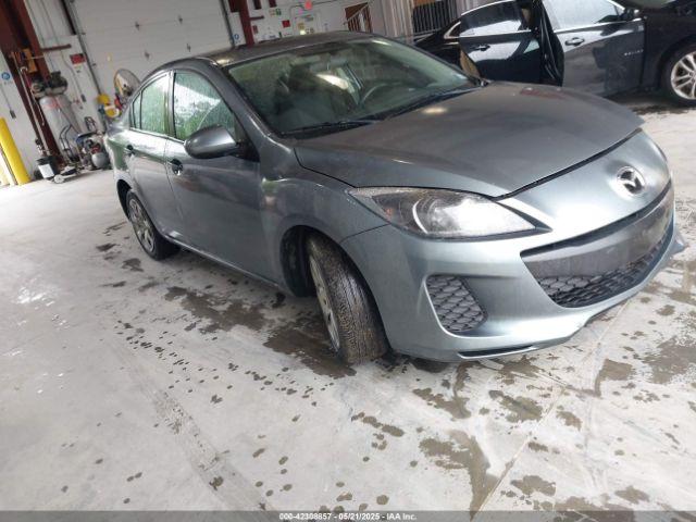  Salvage Mazda Mazda3