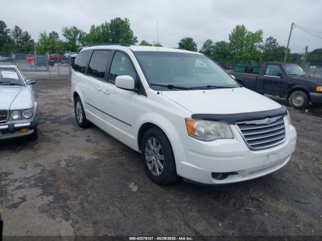  Salvage Chrysler Town & Country