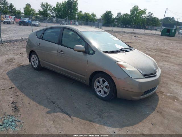  Salvage Toyota Prius