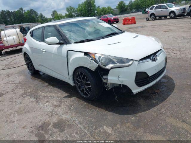  Salvage Hyundai VELOSTER