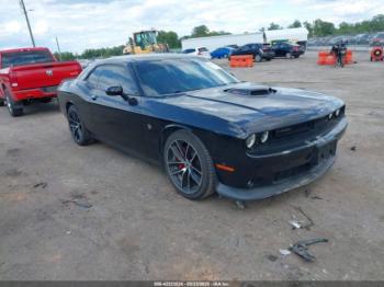  Salvage Dodge Challenger