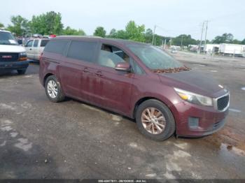  Salvage Kia Sedona