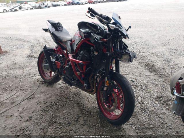  Salvage Kawasaki Zr900