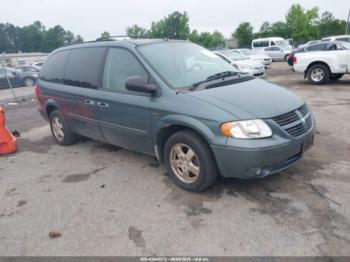  Salvage Dodge Grand Caravan