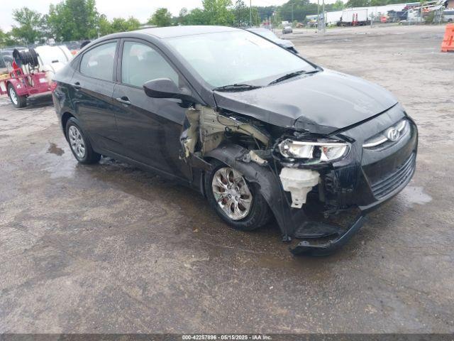  Salvage Hyundai ACCENT