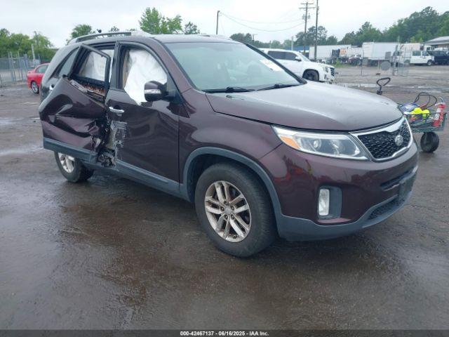  Salvage Kia Sorento