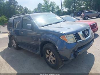  Salvage Nissan Pathfinder