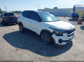  Salvage Kia Seltos