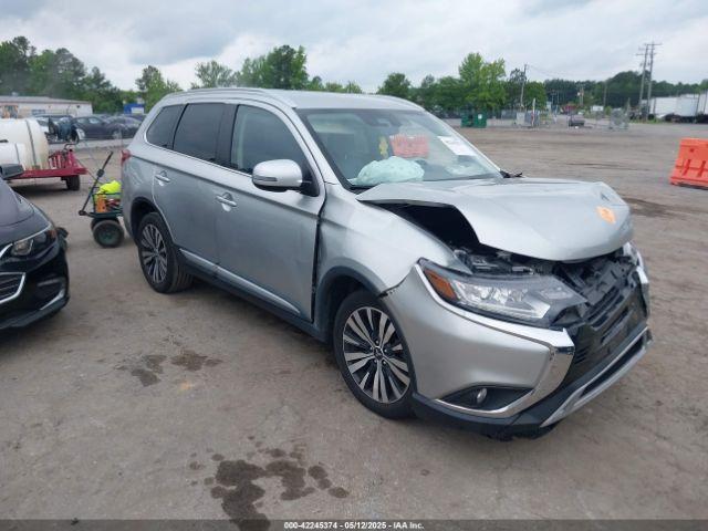  Salvage Mitsubishi Outlander