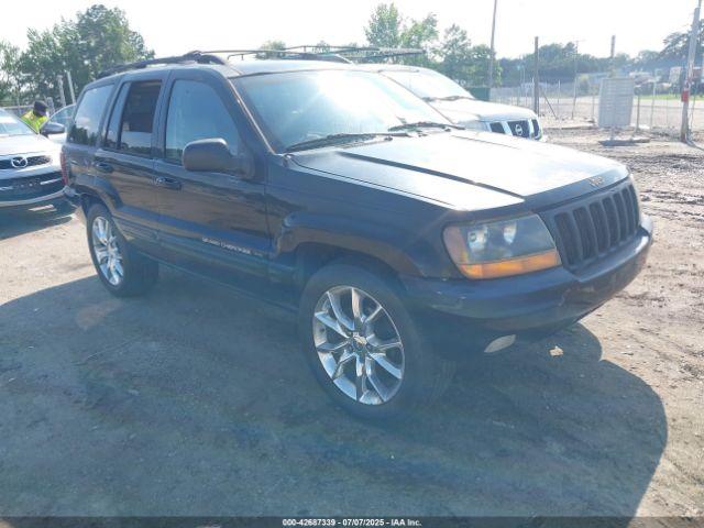  Salvage Jeep Grand Cherokee