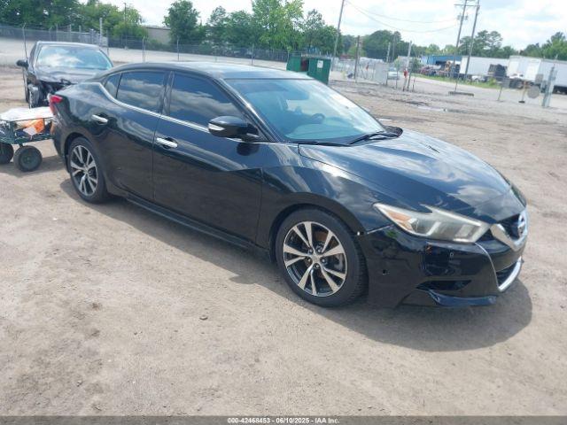  Salvage Nissan Maxima