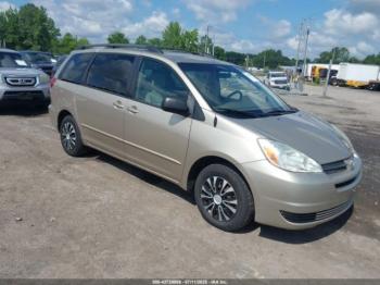  Salvage Toyota Sienna