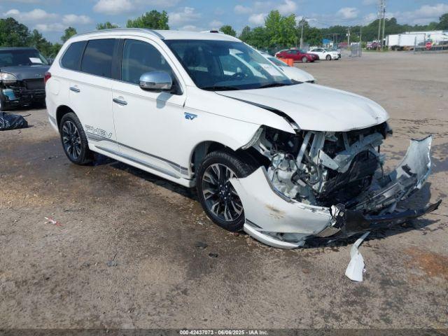  Salvage Mitsubishi Outlander