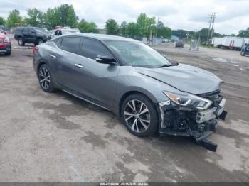  Salvage Nissan Maxima
