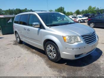  Salvage Chrysler Town & Country