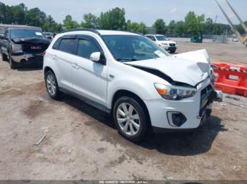  Salvage Mitsubishi Outlander