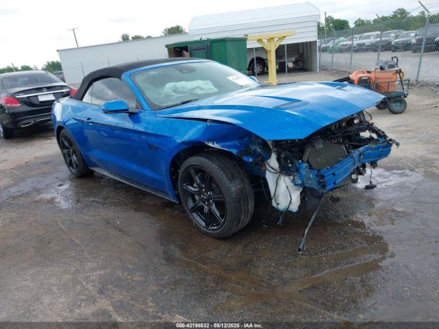  Salvage Ford Mustang