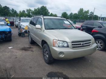  Salvage Toyota Highlander