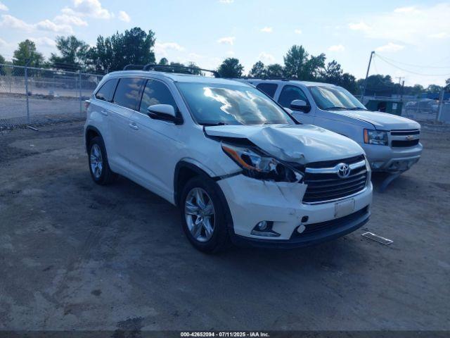  Salvage Toyota Highlander