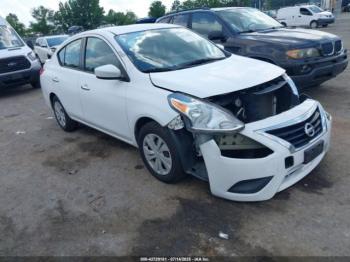  Salvage Nissan Versa