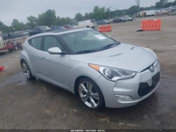 Salvage Hyundai VELOSTER