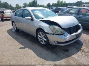  Salvage Nissan Maxima