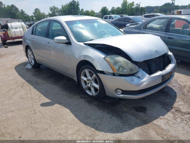  Salvage Nissan Maxima