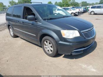  Salvage Chrysler Town & Country