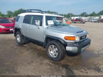  Salvage Toyota FJ Cruiser