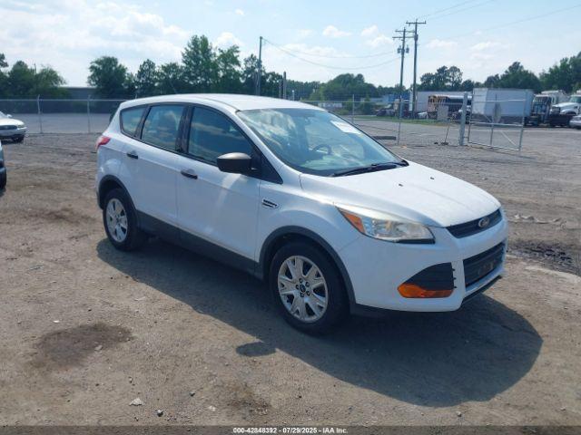  Salvage Ford Escape