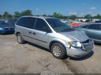  Salvage Chrysler Voyager