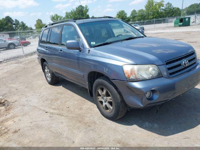  Salvage Toyota Highlander