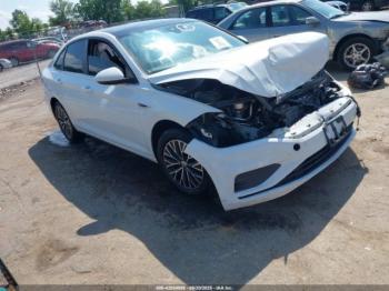  Salvage Volkswagen Jetta
