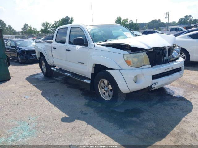  Salvage Toyota Tacoma