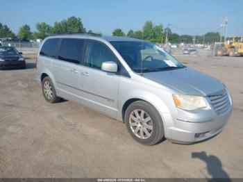  Salvage Chrysler Town & Country