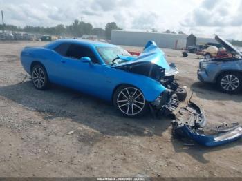  Salvage Dodge Challenger