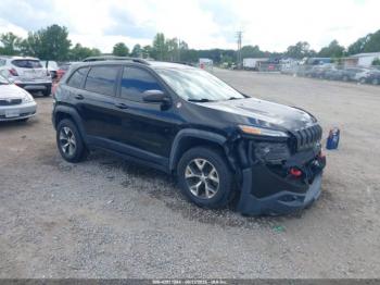  Salvage Jeep Cherokee