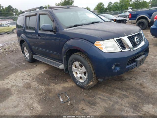  Salvage Nissan Pathfinder