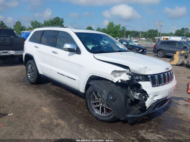  Salvage Jeep Grand Cherokee