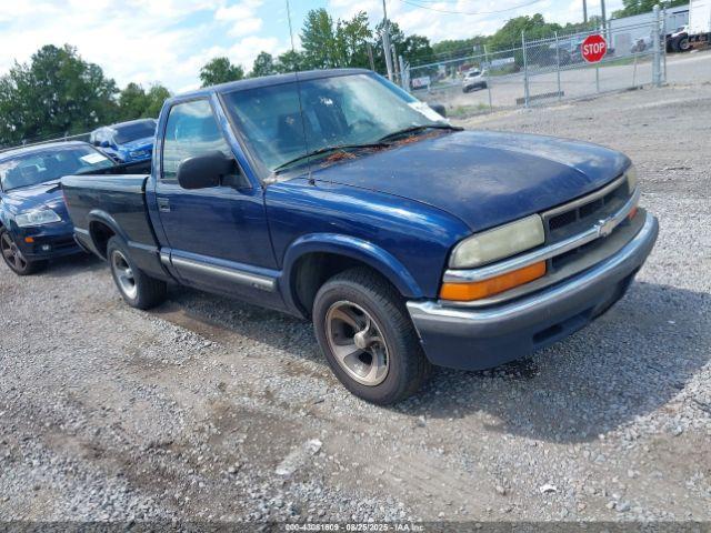  Salvage Chevrolet S-10