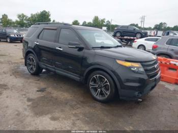 Salvage Ford Explorer