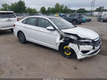  Salvage Volkswagen Jetta