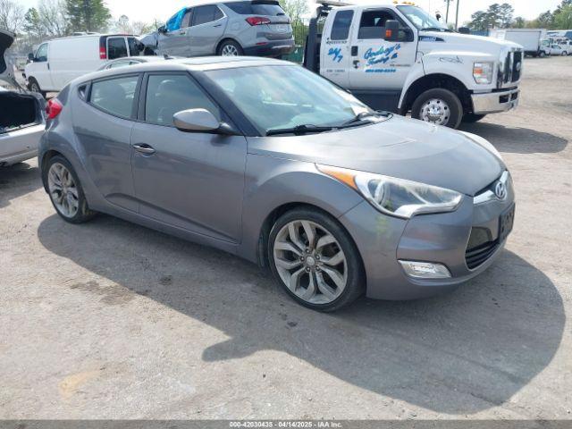  Salvage Hyundai VELOSTER